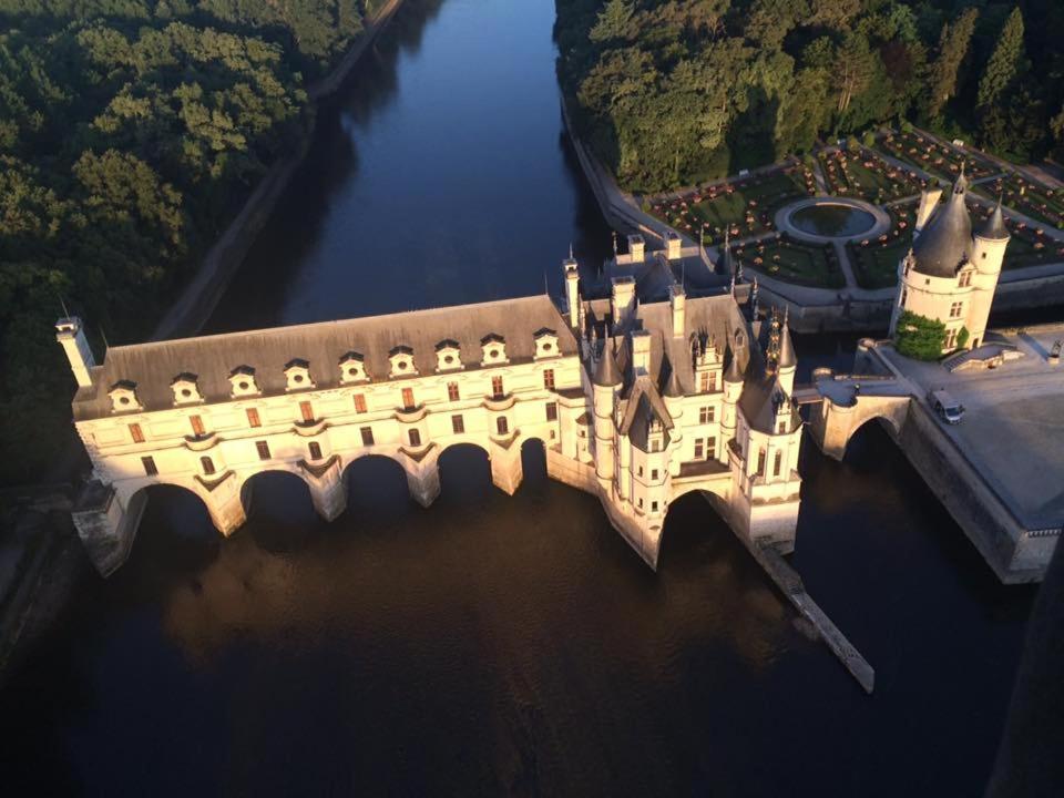 Château de la Menaudière Chissay-en-Touraine Exterior foto